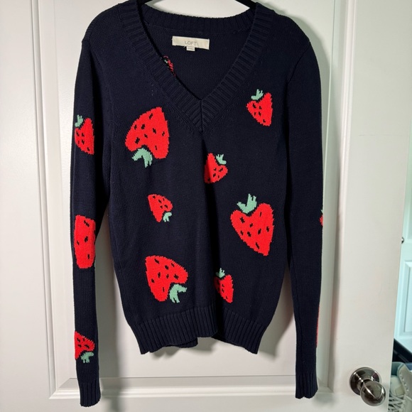 LOFT Strawberry V-Neck Sweater in Navy Blue Size X-Small - Picture 6 of 10